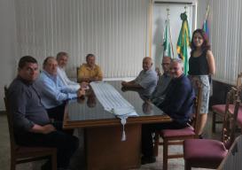 Administração Municipal e Representantes da Piracanjuba Assinam Contrato de Concessão
